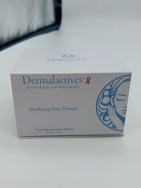 Dermalactives Purifying Day Cream - White/Light Blue